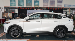 En stock ahora 2023 China Popular SUV Chery Exeed RX yaoguang phev 2023 400T 4WD versión de pez volador 5 puertas 5 asientos Exeed RX 2023 - Product Image 6