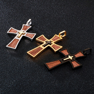 Venta al por mayor Europeo Americano moda titanio acero multicapa Cruz COLLAR COLGANTE chapado en oro Acero inoxidable enlace niños - Product Image 1