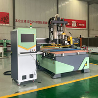 Machine de fraisage CNC 3 axes haute précision pour la sculpture sur bois, certifiée CE, avec ATC, mandrins, outils droits et lame de scie à lettres