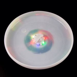 Disque volant ultime pour activités de plein air au design tendance avec lumière LED - Product Image 3