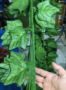 Guirlande suspendue de feuilles de vigne, plantes de lierre vert pour mariage, décoration murale de fête, jardin et bureau - Product Image 4