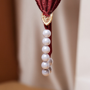 Tanga Sexy para Mujer Ding Zhi Mei con Perlas de Masaje, Estilo Europeo, Abertura en la Entrepierna, Accesorio Íntimo - Product Image 4