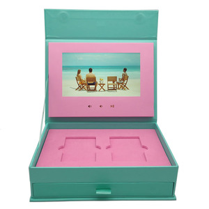 Personalizza la scatola digitale del pacchetto regalo di presentazione 7 pollici personalizza la scatola Video con schermo Lcd - Product Image 1