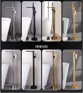 360 °   Grifo de Bañera Giratorio de Latón con <span class=keywords><strong>Ducha</strong></span> para Bañera Independiente, Montaje en Suelo, Grifo Mezclador Monomando para Bañera, Cromado - Product Image 1