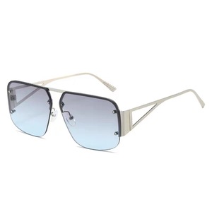 2024 nuova moda in metallo grande montatura di lusso da donna occhiali da sole fashion designer multi-colore viaggio <span class=keywords><strong>l</strong></span> occhiali di lusso - Product Image 4