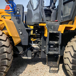 Chargeur sur pneus Liugong856 d'occasion Mini chargeur télescopique Chargeur sur pneus Liugong d'occasion Chargeur à moteur Cummins - Product Image 4