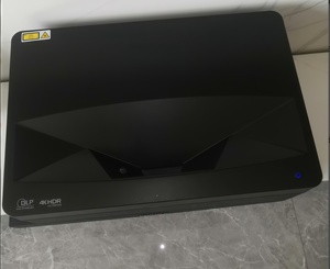 Téléviseur laser SUYUN U527 2700 lumens, 4K UHD, rapport de projection 0,21, Dolby Vision 3D, <span class=keywords><strong>home</strong></span> cinéma, écran Fresnel 100 pouces - Product Image 1