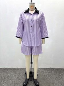 ชุดเซ็ตเสื้อแขนสามส่วนติดกระดุมและกางเกงขาสั้นลายทางตัดกันสำหรับผู้หญิง 2 ชิ้น แฟชั่น - Product Image 6