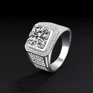 Anillo de Diamantes Moissanite de Plata de Ley 925 de Lujo Estilo Hip Hop, Joyería Fina Unisex Personalizada VVS para Moda y Regalo - Product Image 4