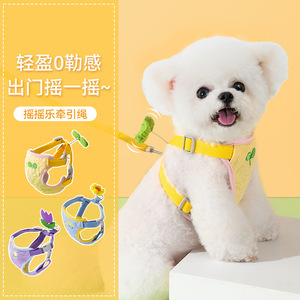 Arnés para Perros y Gatos, Estilo Chaleco, con Diseño Floral en Amarillo, Azul y Morado, de Poliéster, para las Cuatro Estaciones - Product Image 1