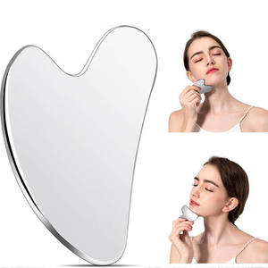 Planche de massage facial en acier inoxydable en forme de cœur et de lèvre, personnalisable avec logo, marque OEM, vente en gros pour usage commercial - Product Image 5