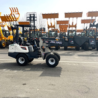 Mini Pala Gommata Elettrica da 2 Tonnellate, Retroescavatore Compatto per Uso Agricolo e Domestico