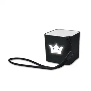 Aangepaste Led Logo Moderne Mini Black Dancing Party Outdoor Glow Draadloze Speaker Bluetooth Led Verlichting Logo