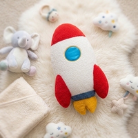 Vente en gros Coussin mignon d'astronaute de l'espace Couette poupée fusée en tissu doux avec remplissage PP Cadeau pour enfants