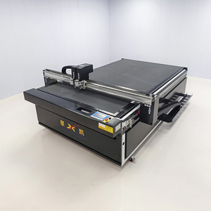 Machine <span class=keywords><strong>de</strong></span> découpe vibrante CNC pour l'isolation en <span class=keywords><strong>laine</strong></span> <span class=keywords><strong>de</strong></span> <span class=keywords><strong>verre</strong></span>, machine <span class=keywords><strong>de</strong></span> découpe pour l'isolation acoustique, machine <span class=keywords><strong>de</strong></span> découpe pour feutre - Product Image 6