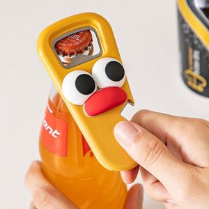 Abridor de Botellas Creativo con Diseño de Ojos Grandes en 3D, para el Hogar, para Abrir Tapas de Vino y Cerveza - Product Image 2