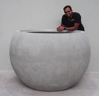 Jardinières rondes décoratives de grande taille pour hôtels et jardins, pot à plantes minimaliste en fibre de verre, bac à plantes en bois pour centre commercial