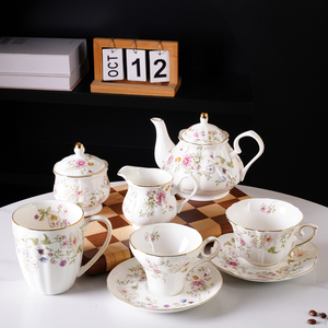 Bộ ấm chén <span class=keywords><strong>s</strong></span>ứ cao cấp, họa tiết hoa, viền vàng, hộp quà tặng tùy chỉnh bán buôn - Product Image 2