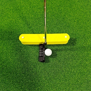 SwingPerfect Golf Barra de Arco de Espuma de 12 Grados para Putting, Ayuda de Entrenamiento para Enfoque en el Área de Golpeo, Compatible con Cabezales de Putter Cuadrados y Tapetes de Putting - Product Image 4