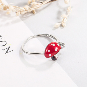 Bague champignon vintage inspirée de Bobo Natura pour femmes Dainty Red Fly Agaric Mushrooms Good Luck Wedding Jewelry - Product Image 5