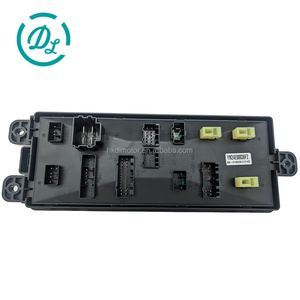 กล่องฟิวส์รีเลย์รถขุด EexcavaStart รุ่น YN24E00036F2 สำหรับ SK10 SK200-10 SK250-10 SK300-10 SK350-10 สภาพใหม่ 100% มือสอง - Product Image 1