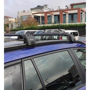 Barres transversales de toit en aluminium noir pour Toyota Corolla Cross 2022+, porte-bagages de toit - Product Image 3