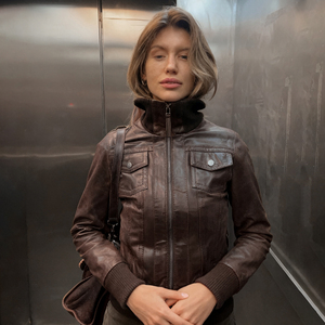 Veste en similicuir style streetwear américain pour femme, avec fermeture éclair, poches utilitaires, effet amincissant à la taille, style vintage - Product Image 5