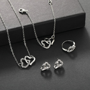 Nouvelle mode collier à double cœur parure de bijoux bague pour femme style luxe léger boucles d'oreilles - Product Image 3