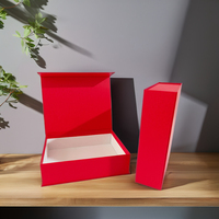 Boîte cadeau pliante magnétique rouge de haute qualité, festive, écologique, imperméable, avec laminage mat, revêtement UV, recyclable, taille personnalisée