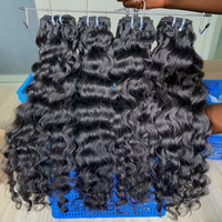 Grossiste de mèches de cheveux naturels vietnamiens et indiens, extensions de cheveux humains Remy doublement étirés, mèches de cheveux vierges à cuticules alignées