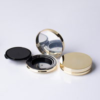 Le tout nouveau fond de teint en plastique vide remplaçable de haute qualité rond noir doré avec miroir