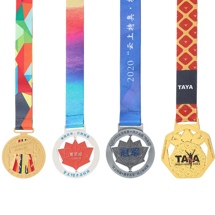 カスタマイズされたビッグメダル5810インチ卸売ゴールドシルバーブロンズマラソントライアスロンスポーツメダルバーチャルランニングメダル