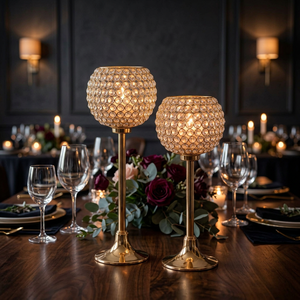 Ensemble de 2 bougeoirs en cristal doré, décoration de table de mariage de luxe, bougeoirs à bougies tealight dorés et brillants - Product Image 6