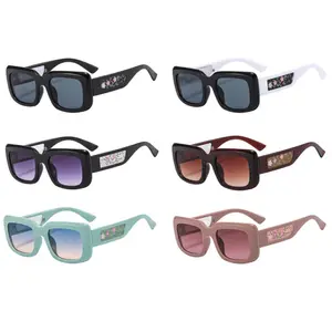 Neue Mode Ankunft Sonnenbrille Frau quadratischen Schatten quadratischen Rahmen PC Kunststoff UV 400 Linse Sonnenbrille