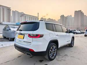 <span class=keywords><strong>Jeep</strong></span> <span class=keywords><strong>Grand</strong></span> Commander 2.0T AWD Navigation (China V) Usado - Product Image 4