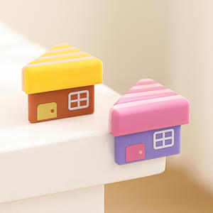 Bande anti-collision en forme de petite maison pour la sécurité des enfants, protection des coins, protection des bords, 2 pièces par paquet - Product Image 3