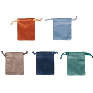 Bolsas con cordón de terciopelo de colores mezclados de 8*10cm de tamaño pequeño, regalo de boda suave y bolsas de Runas de Tarot, productos de impresión de embalaje en stock - Product Image 2