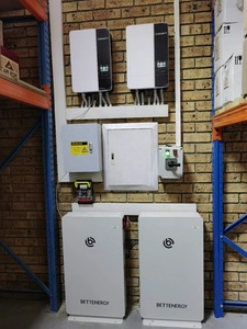 ระบบโซลาร์เซลล์พลังงานแสงอาทิตย์แบบครบวงจร 5kw 10kw 15kw สำหรับบ้านพักอาศัย แบบเชื่อมต่อกับระบบไฟฟ้า (On-grid) แบบแยกส่วน (Off-grid) และแบบไฮบริด พร้อมแบตเตอรี่ลิเธียมไอรอนฟอสเฟต - Product Image 3