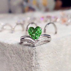 Anello H305 con Moissanite a Forma di Cuore in Argento 925 con Incastonatura a Pavé per Fidanzamento Femminile - Product Image 2