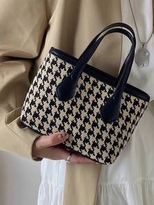 Exquisite All Seasons Women's Fashion Small Houndstooth PU Messenger <b>Bag</b> Single <b>Strap</b> ZIP Closure Versatile Mobile Phone - Product Image 2