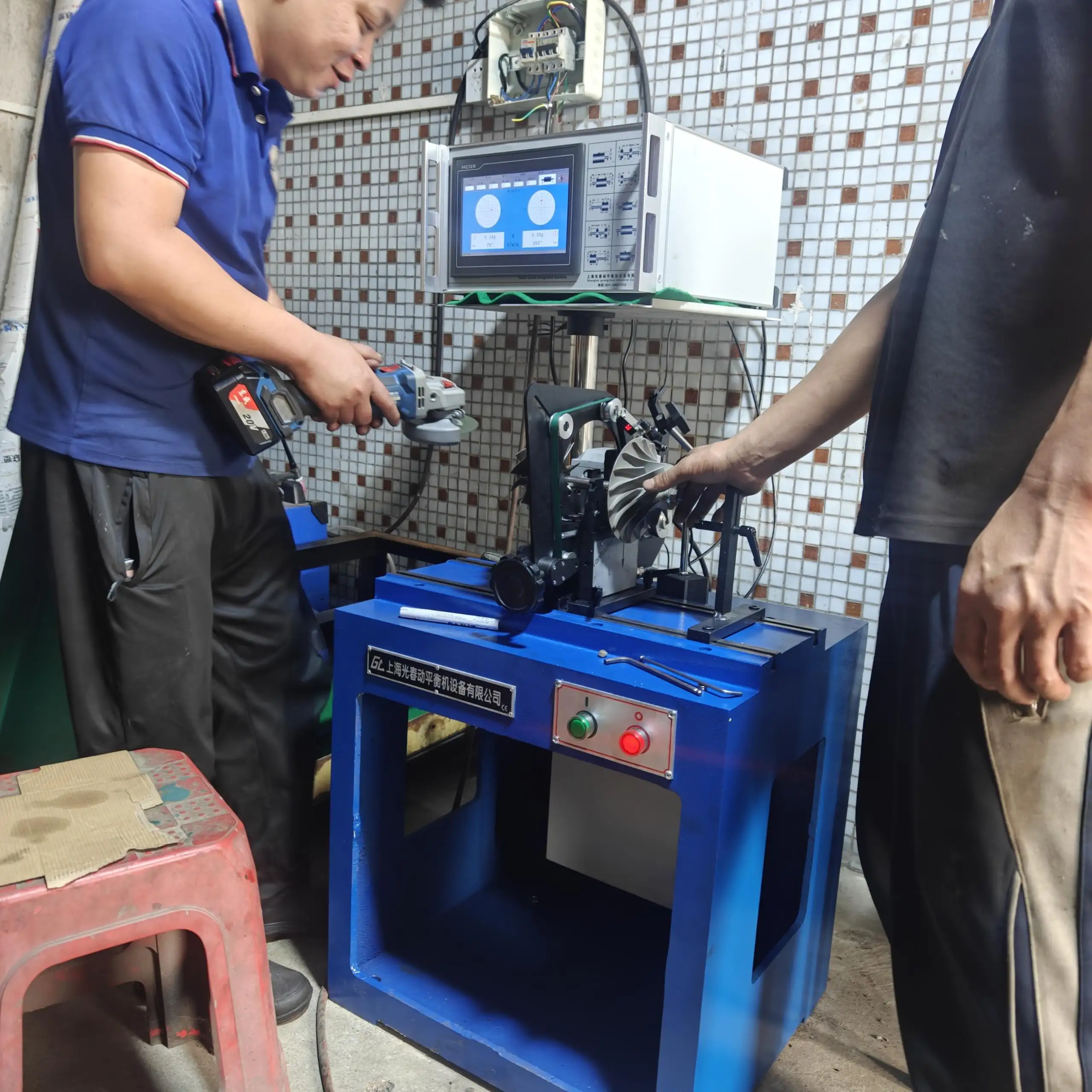 Manufacture Turbocharger Testing dynamic Balance Machine Equipment for Small Motor Rotor