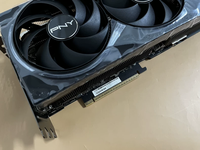 Carte Graphique N-vidia A-PNY RGB 2025 Désassemblée 5090 GPU IC VGA Colorée pour Station de Travail et Décoration de Vitrine