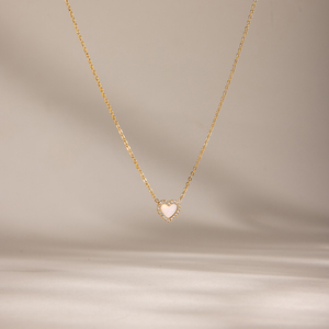 Collar con Colgante <span class=keywords><strong>de</strong></span> Corazón <span class=keywords><strong>de</strong></span> Madreperla en Acero Inoxidable Chapado en Oro <span class=keywords><strong>de</strong></span> 18K con Diamantes <span class=keywords><strong>de</strong></span> Imitación Blancos para Mujer, <span class=keywords><strong>J</strong></span>&D Jewelry - Product Image 6