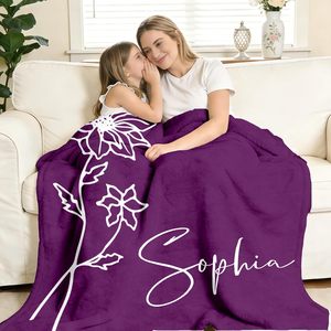 Manta de Franela Personalizada KUKULIKI, Moderna, Lavable a Máquina, con Nombre y Diseño Floral, Regalo para Mamá, Rectangular - Product Image 4