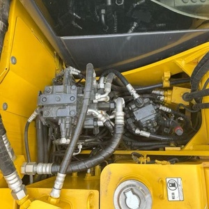 Japanese <b>Industrial</b> <b>Fuel</b>-efficient Strong Landscaping Used Crawler Excavator 7 Ton Komatsu PC70 for Sale - Product Image 5