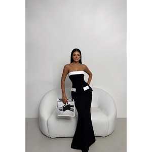 Costume jupe noir formel/décontracté avec décoration boutonnée - Product Image 5