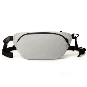 Riñonera Deportiva Personalizada, Bolsa de Cintura Cruzada, Riñonera de Nailon para Hombre y Mujer - Product Image 4