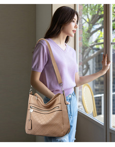 Fashion New Designer Crossbody Bags High Quality PU Leather Shoulder Messenger Bag Casual <b>Totes</b> Luxury Women Handbags and Purses - Product Image 4