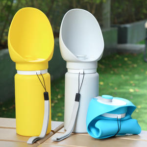 Botella de agua de <span class=keywords><strong>silicona</strong></span> plegable portátil, taza de viaje para perros ecológica para caminar al aire libre, <span class=keywords><strong>bebedero</strong></span> sólido para perros que acompaña a mascotas - Product Image 1