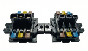 Enec CE cắm nối ngắt mạch 3Pin với quá tải ngắn mạch và bảo vệ điện áp cho Phân phối công nghiệp - Product Image 3